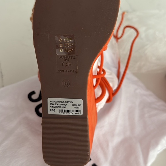 Schutz Magdalena Orange Strappy Wedge Sandals (new) size 8.5 - Picture 4 of 5